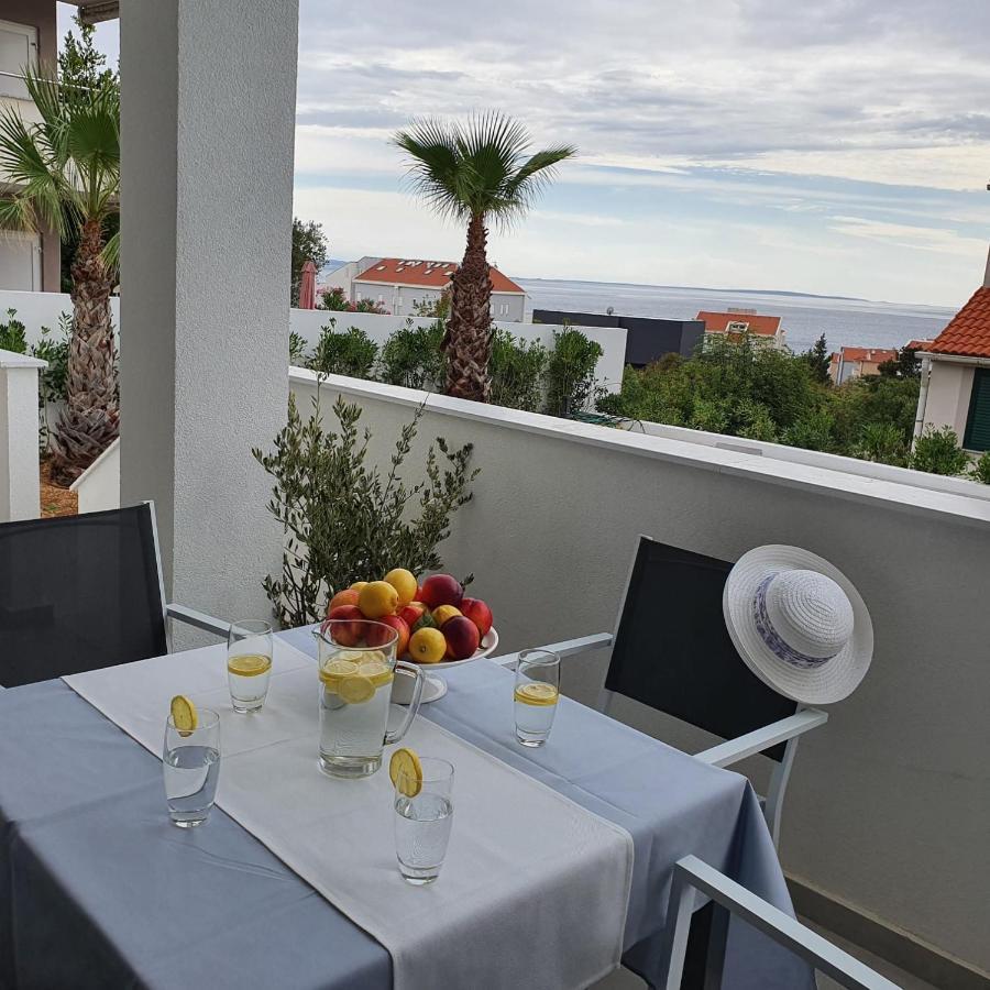Villa Aquamarine Apartments Novaglia Esterno foto